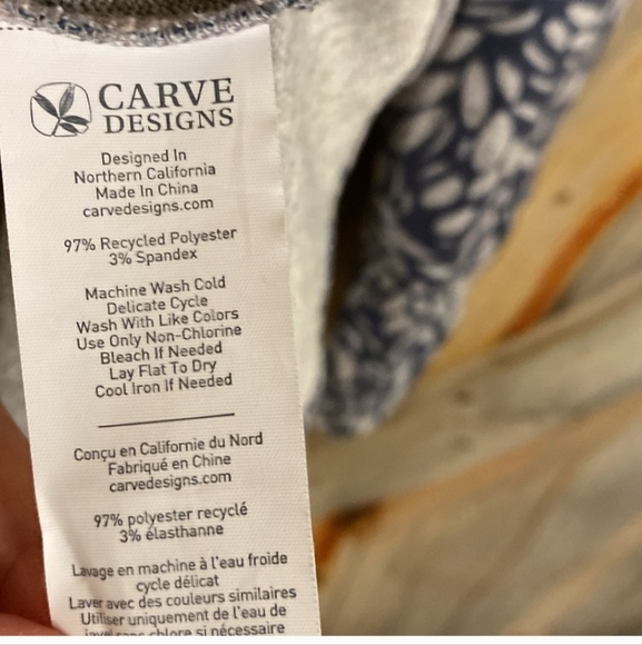 CARVE designs TOP long sleeves SUPER SOFT curved hem SIZE XL like new - Picture 4 of 5